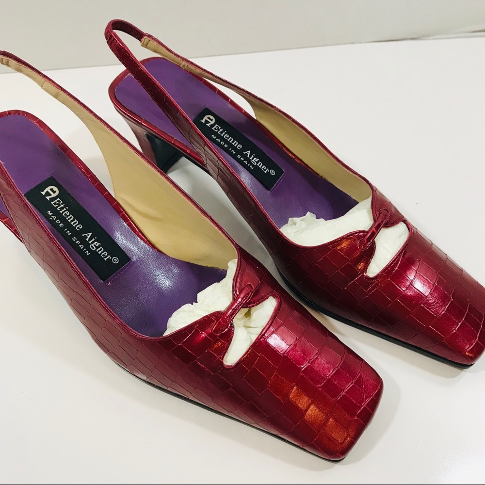 Ladies ETIENNE AIGNER Croc Embossed Slingback